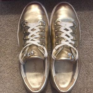 Lilly Pulitzer Hallie Sneaker size 8